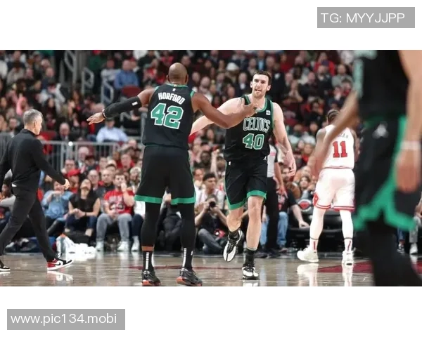 ESPN为绿军四方交易评级：绿军获A，黄蜂＆爵士被评B，篮网获B+